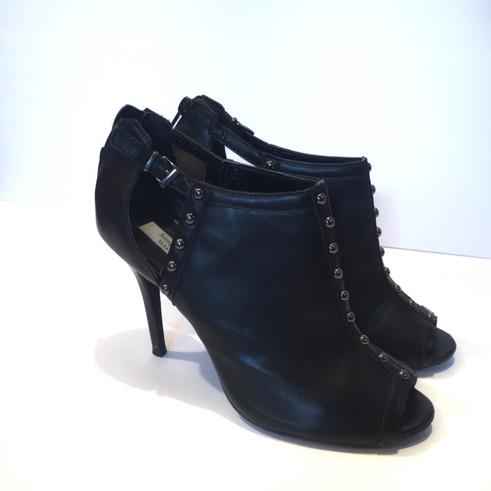 Simply Vera- Vera Wang Studded Booties